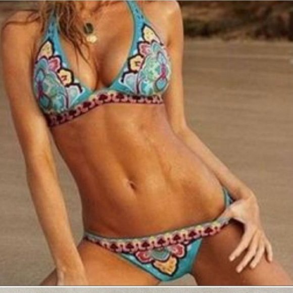 SEXY BLUE FLORAL PRINT 2 PIECE SWIMSUIT - Picture 12 of 12